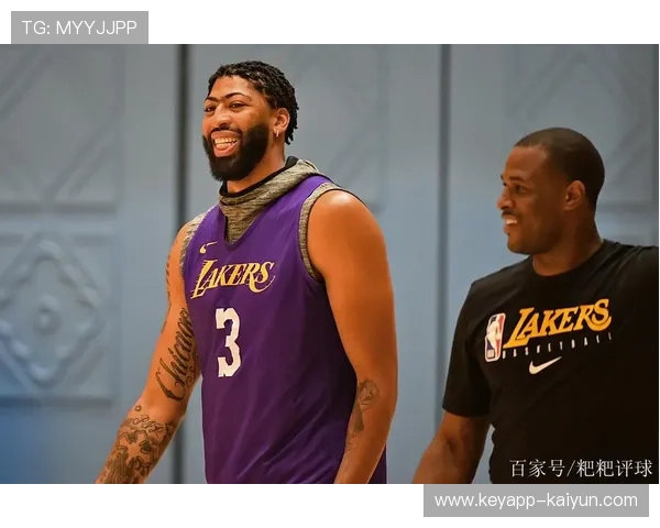 NBA举办第二届女子篮球训练营，坎迪斯·帕克担任总监